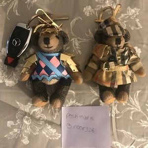 BNWT Burberry Thomas Bear Trench Coat Keychain